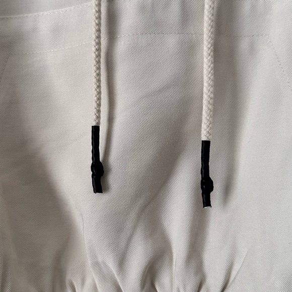 WHO WHAT WEAR Women's Hooded Sweatshirt Cream Size Small - Picture 11 of 15